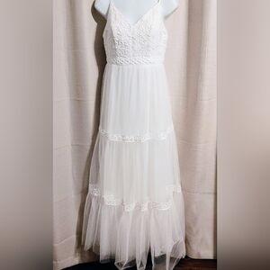 Ever Pretty Women's White Wedding Dress Lace Bodice, Layered Tulle Skirt, Size 6